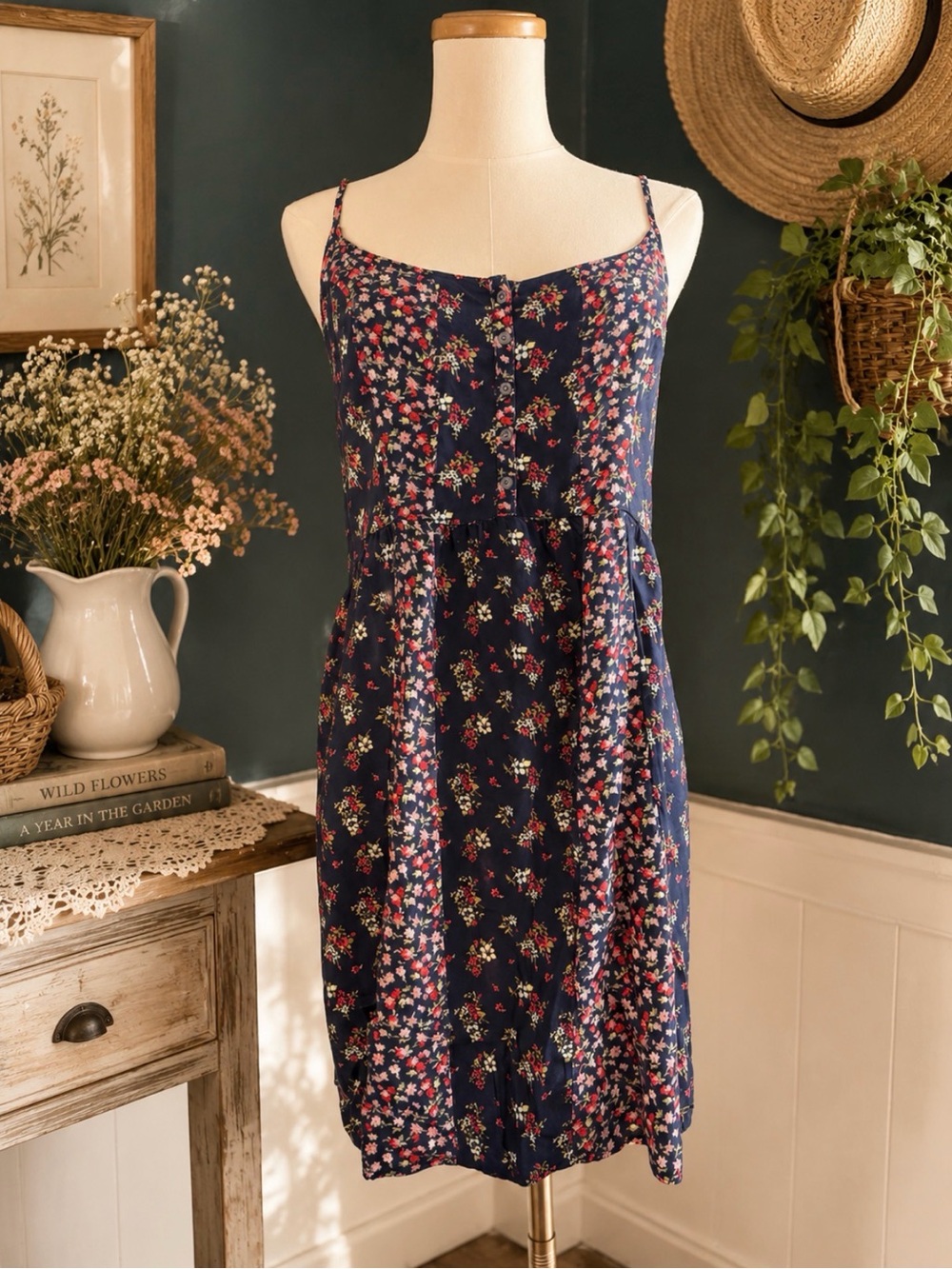 Abercrombie Floral Mini Dress | Size Large | Navy Cottagecore